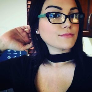 Meet your Posher, Kelli